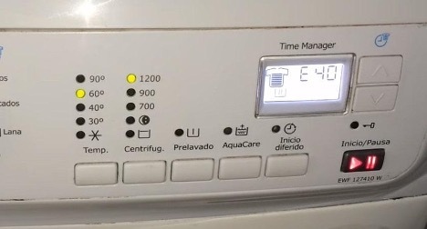 Erro E40 na máquina de lavar Electrolux