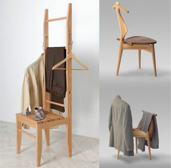 Drewniany wieszak na krzesło