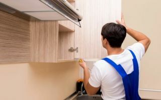 Kuidas köögikappe õigesti seinale riputada?
