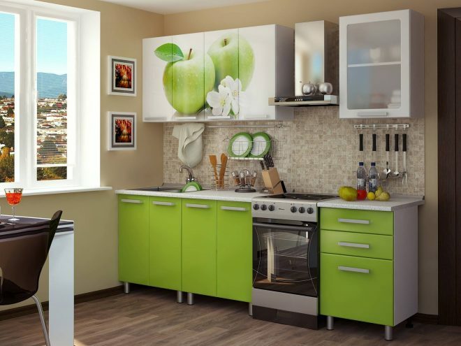 Economy class kitchens: inexpensive but high quality furniture