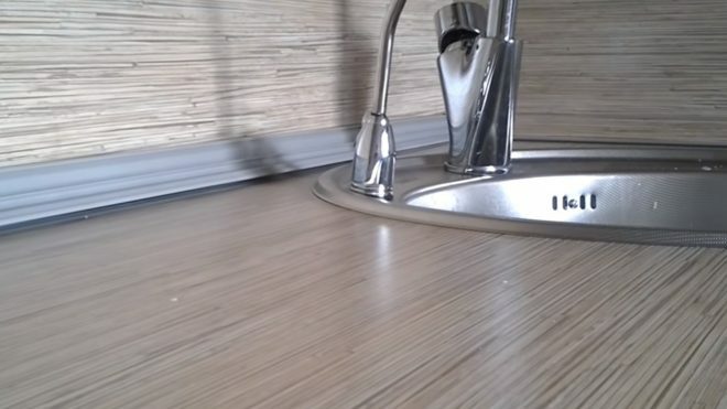How to fix a kitchen skirting board to a worktop yourself