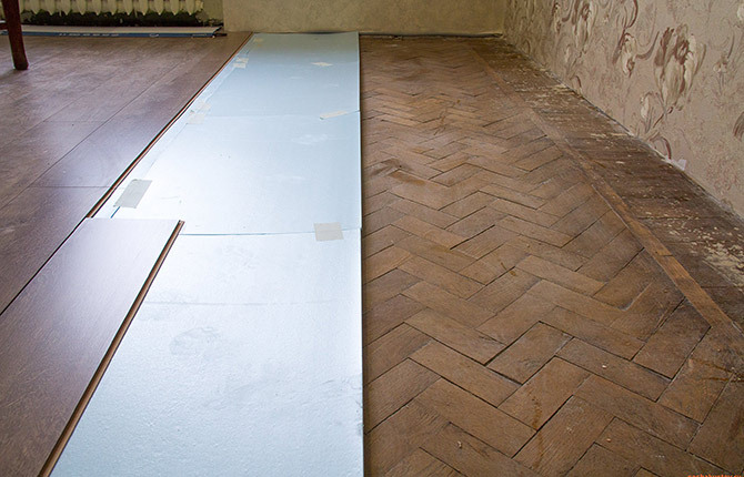 Laminate on old parquet: is it possible, preparation, laying the floor, rules, pros and cons