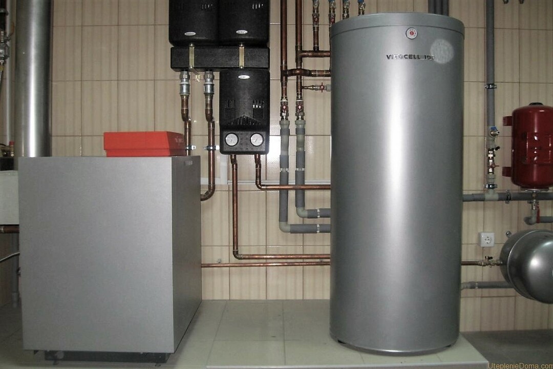Vertical indirect water heater