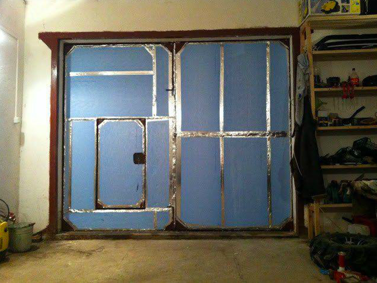 Insulated garage doors
