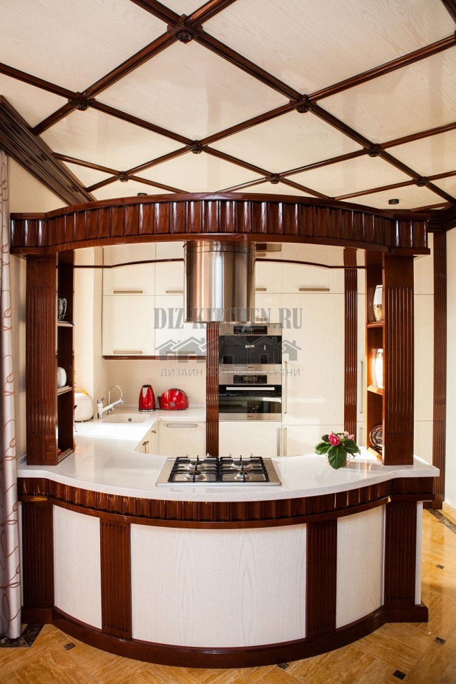 Contrasting white and brown solid wood kitchen in art deco style