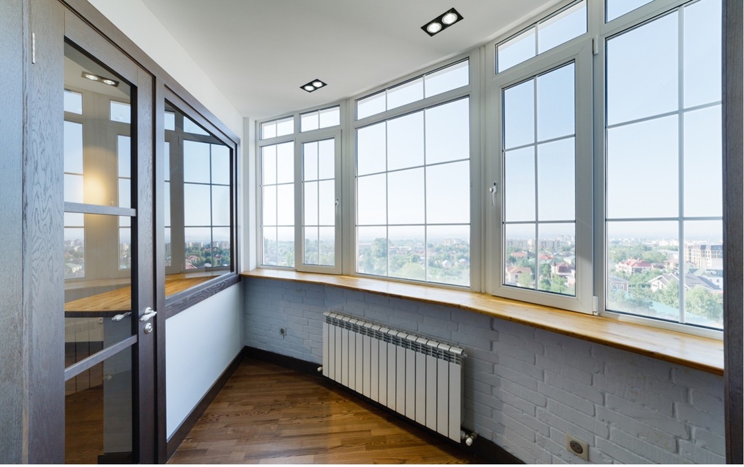 כיצד לבודד חלונות אלומיניום במרפסת קרה: תכונות תיקון - Setafi