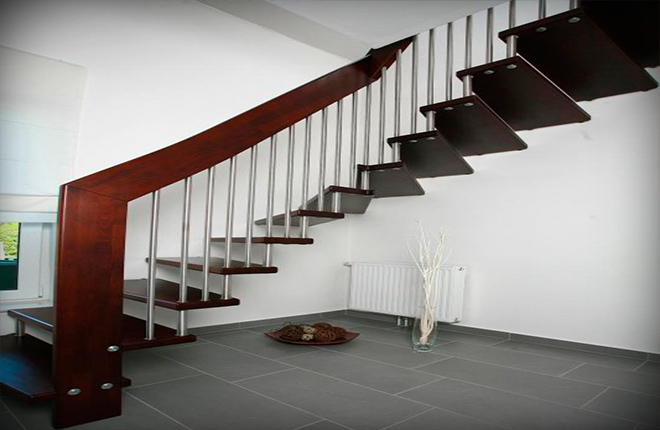 Stairs on bolts frameless