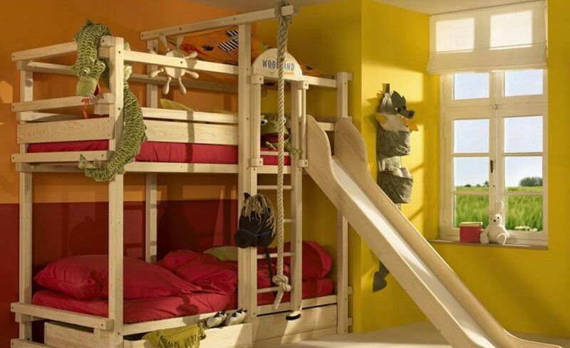Play bunk bed