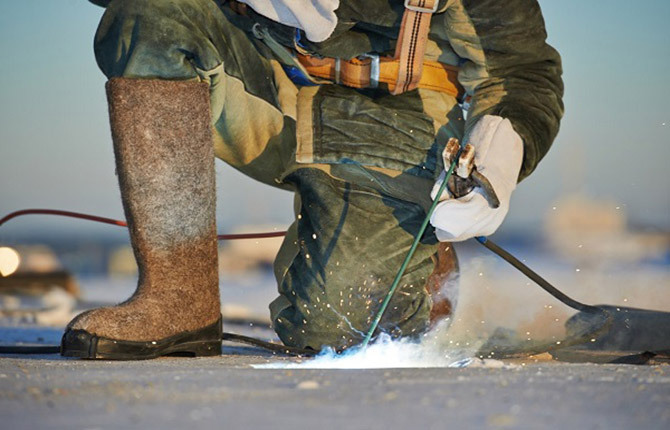 Safety precautions for gas welding: requirements for premises, equipment, rules of work