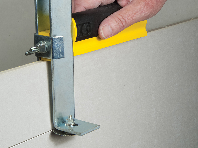 Disc cutter for drywall