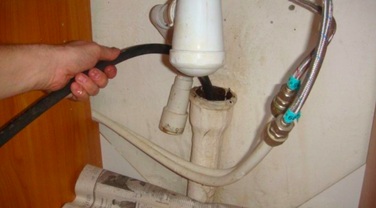 Udělej si sám kabel pro čištění potrubí. Z čeho vyrobit instalatérský kabel - Setafi