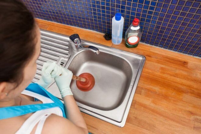 Sink cleaning