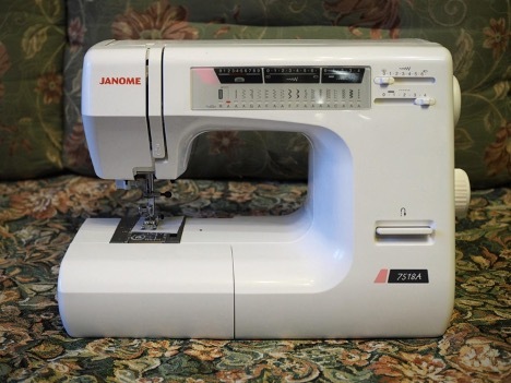 Janome sewing machine rating