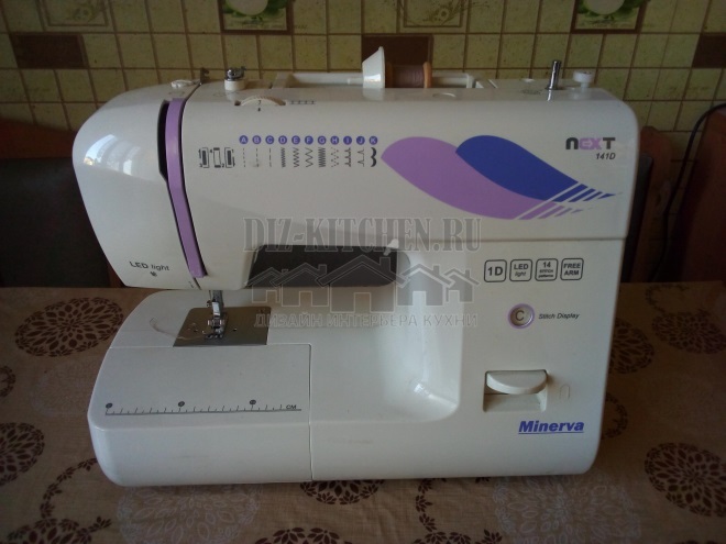 Sewing machine for making bread bin